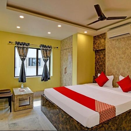 Hotel Divine Chariot Kalkuta Zewnętrze zdjęcie